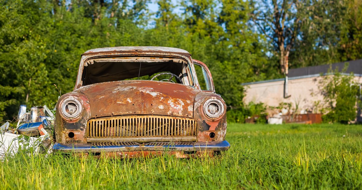 How to Report an Abandoned Vehicle: A Complete Guide